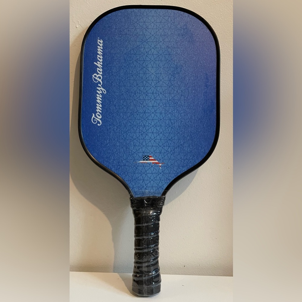 Tommy Bahama Pickleball Paddle Textured Surface Light Blue Polypropylene honey